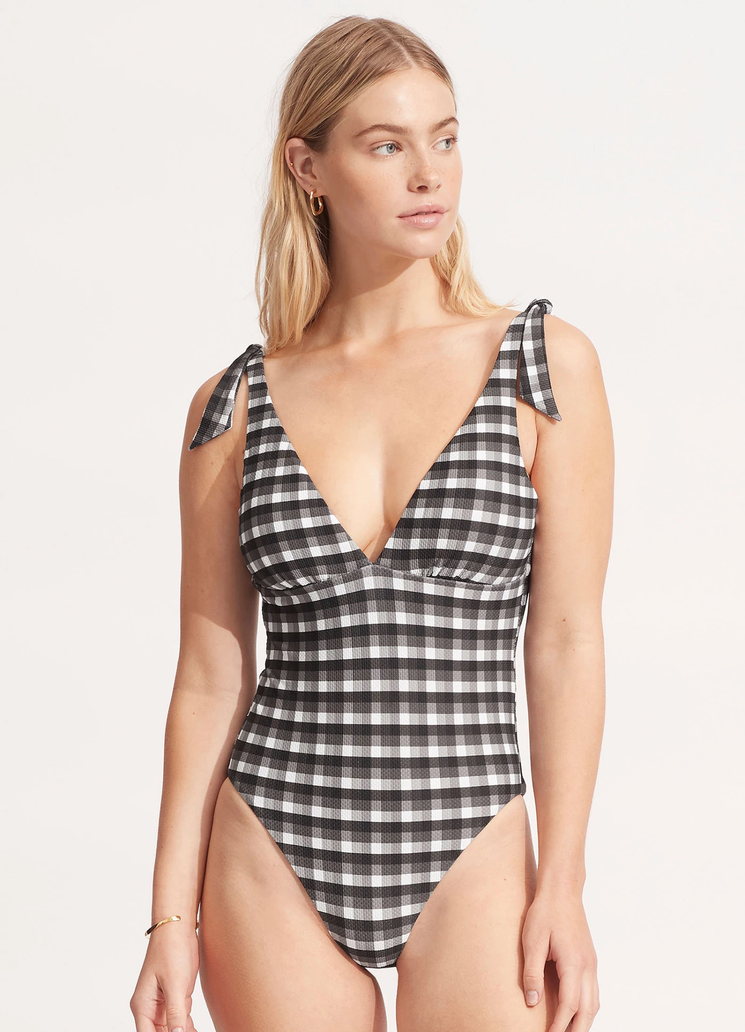 Flash Sale βοΈ Seafolly Ladies Portofino V Neck One Piece Black π 2 Flash Sale βοΈ Seafolly Ladies Portofino V Neck One Piece Black π - Image 2