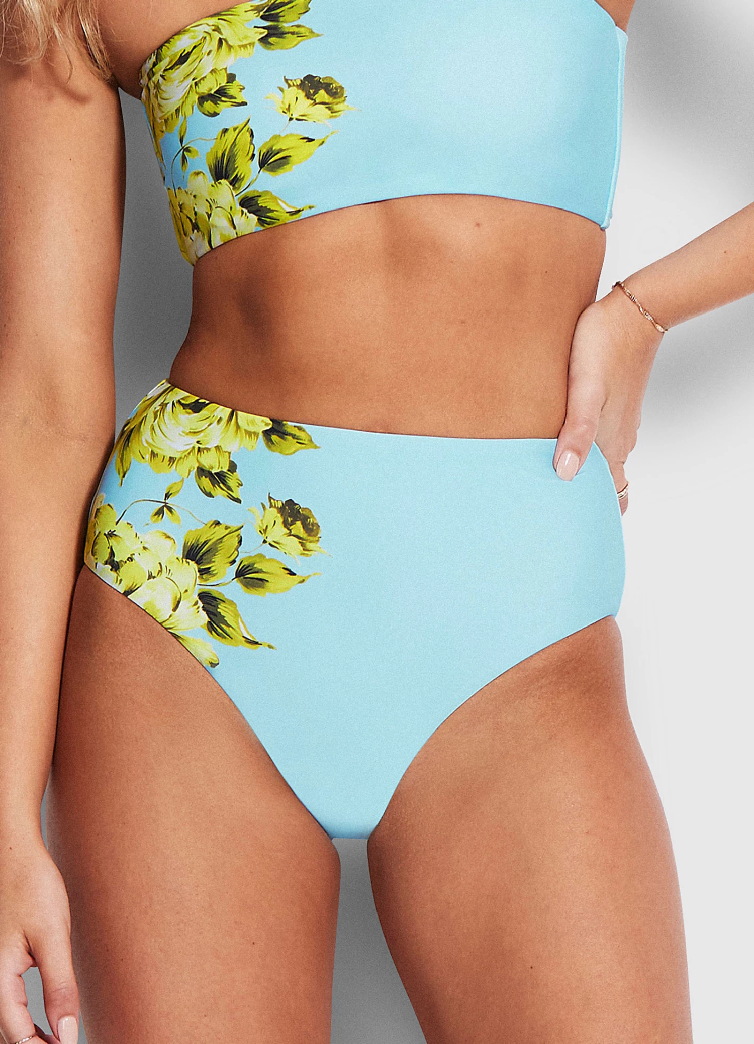 Cheap π Seafolly Ladies Full Bloom High Waisted Pant Sky π€© 4 Cheap π Seafolly Ladies Full Bloom High Waisted Pant Sky π€© - Image 4