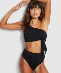 Promo 🎁 Seafolly Ladies Active High Cut Rio Black ⌛