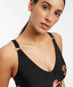 Outlet 👍 Jets Silk Road D/DD Trim One Piece Black 🧨 7 Outlet 👍 Jets Silk Road D/DD Trim One Piece Black 🧨 -Seafolly Sales Shop J10863D DD BLK 4