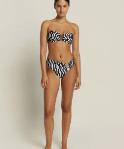 Outlet ❤️ Jets Eden Roc U Trim Mid Pant Deep navy/white ✨