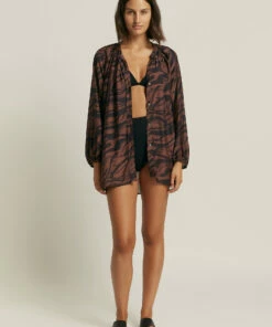 Top 10 π Jets Nomade Shirt Burnt clay/black π