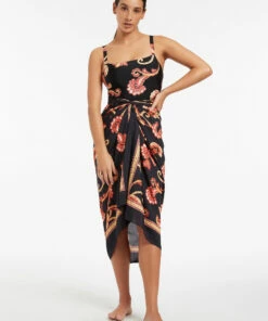 Discount 👏 Jets Silk Road Sarong Black ✨
